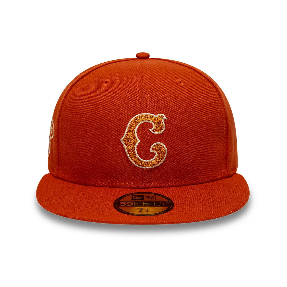 Pictured is this MLB Pack Chicago Cubs 59FIFTY Fitted cap in dark orange. 3