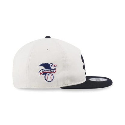 Pictured is this MLB Pack Chicago White Sox 19TWENTY cap in white. 4