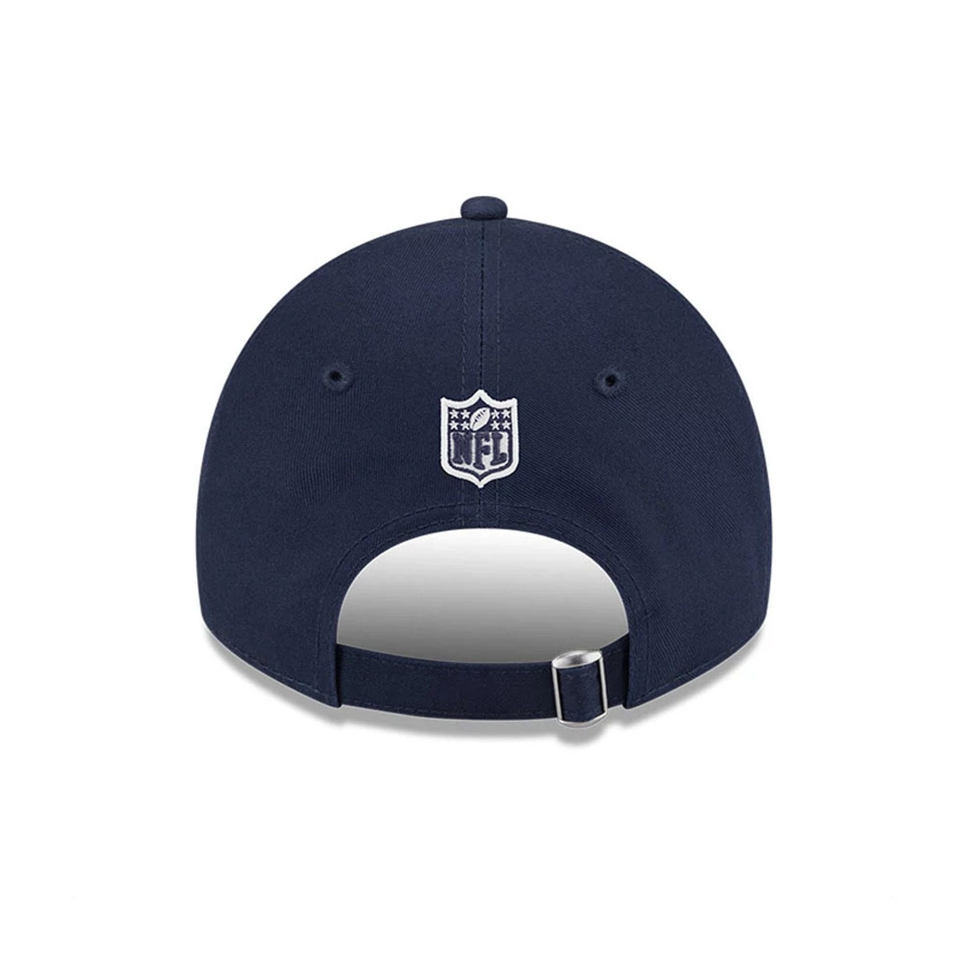 Pictured is this NFL X Bad Bunny Seattle Seahawks Casual Classic cap in navy. 5