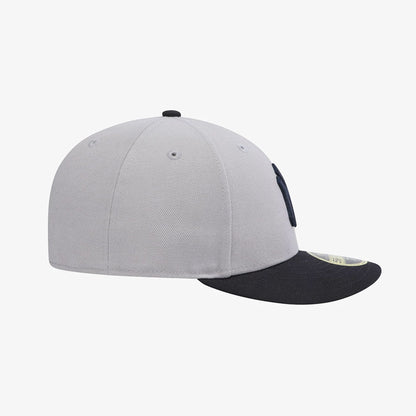 Pictured is this MLB 59FIFTY Day New York Yankees Low Profile 59FIFTY Fitted cap in grey. 5