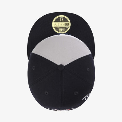 Pictured is this MLB 59FIFTY Day New York Yankees Split Panel 59FIFTY Fitted cap in navy. 10
