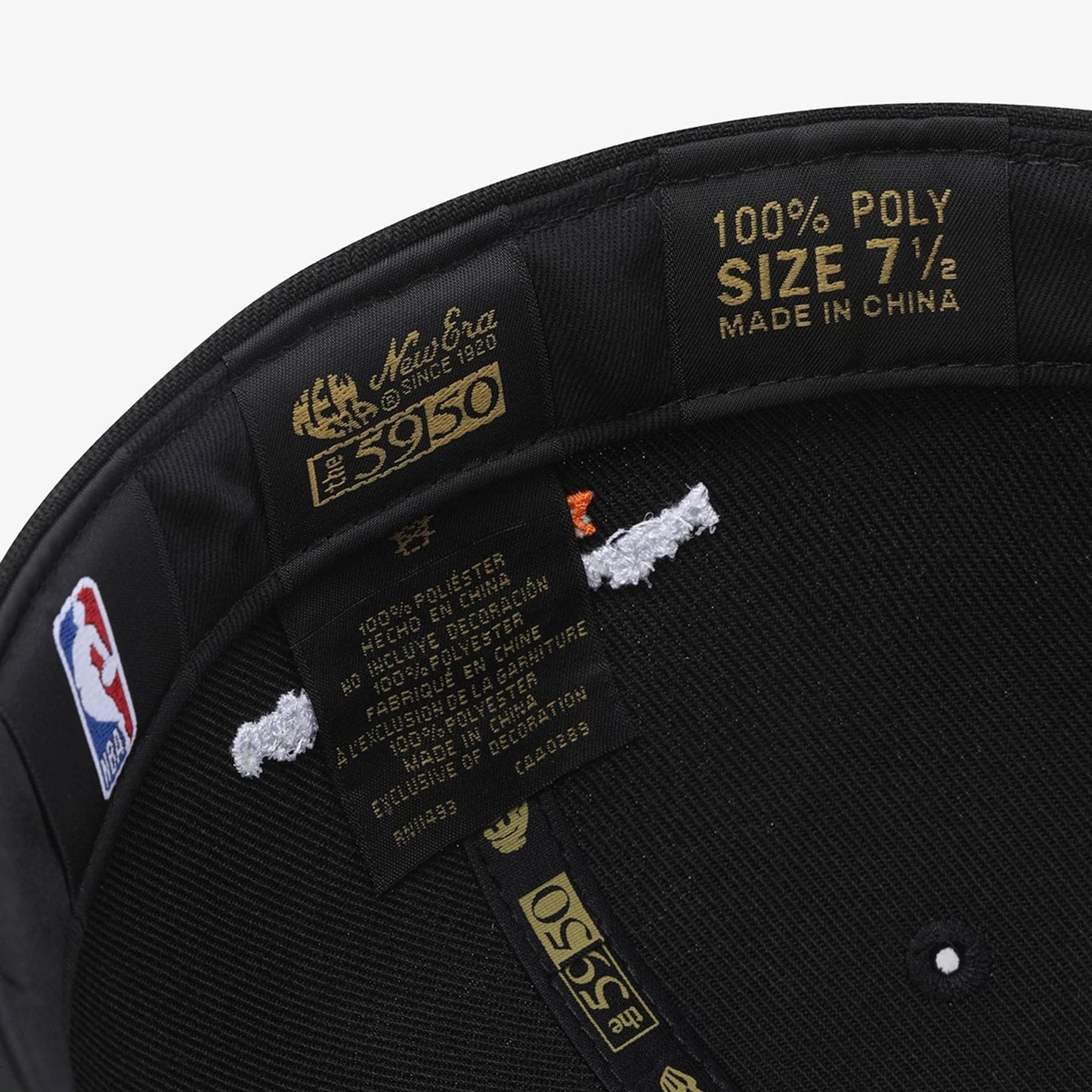 Pictured is this NBA 59FIFTY Day New York Knicks 59FIFTY Fitted cap in black. 8