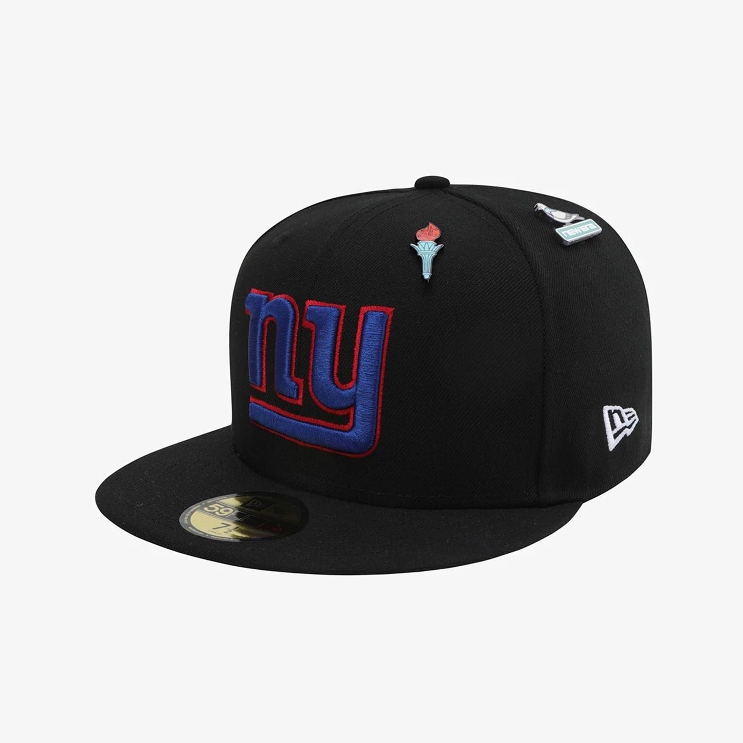 Pictured is this NFL 59FIFTY Day New York Giants 59FIFTY Fitted cap in black. 1