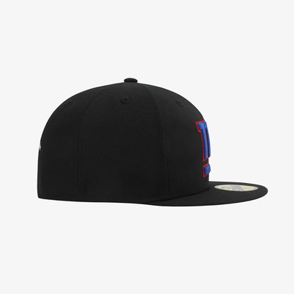 Pictured is this NFL 59FIFTY Day New York Giants 59FIFTY Fitted cap in black. 5