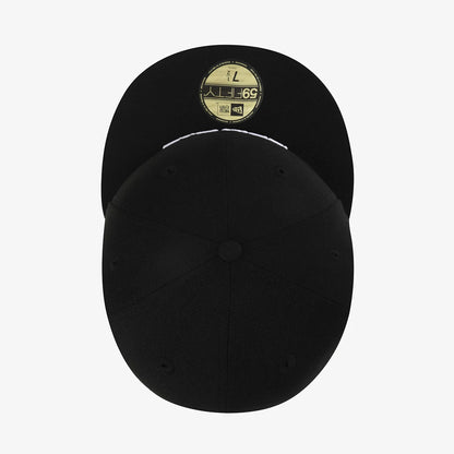 Pictured is this New Era 59FIFTY Day 59FIFTY Fitted cap in black. 6