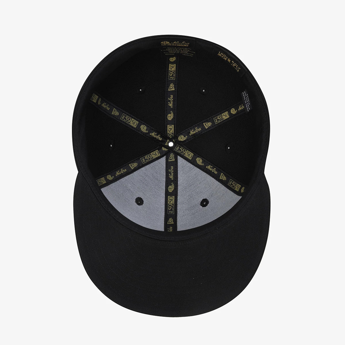 Pictured is this New Era 59FIFTY Day 59FIFTY Fitted cap in black. 7