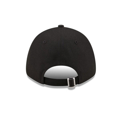 This is a New York Yankees Pop Outline Black 9FORTY Cap 4
