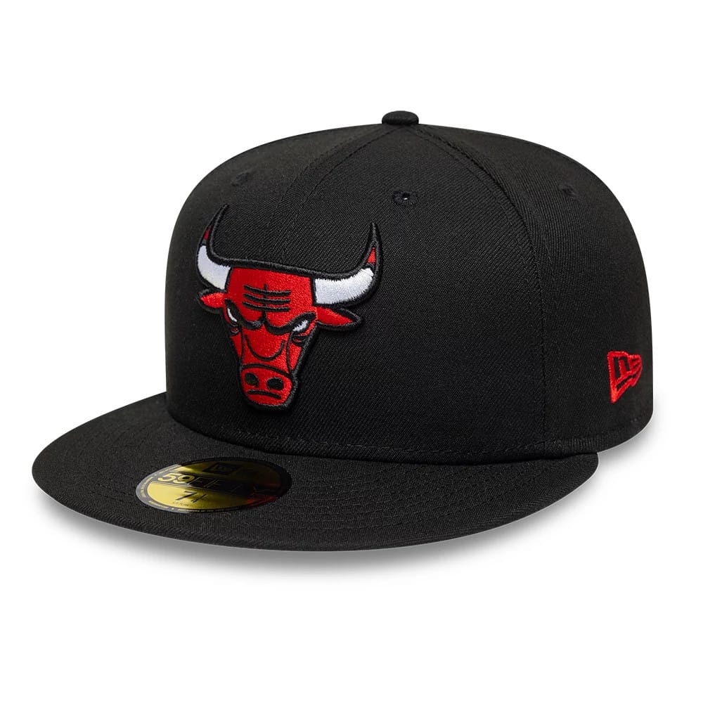 Pictured is this NBA Boutique Chicago Bulls 59FIFTY Fitted cap in black. 1