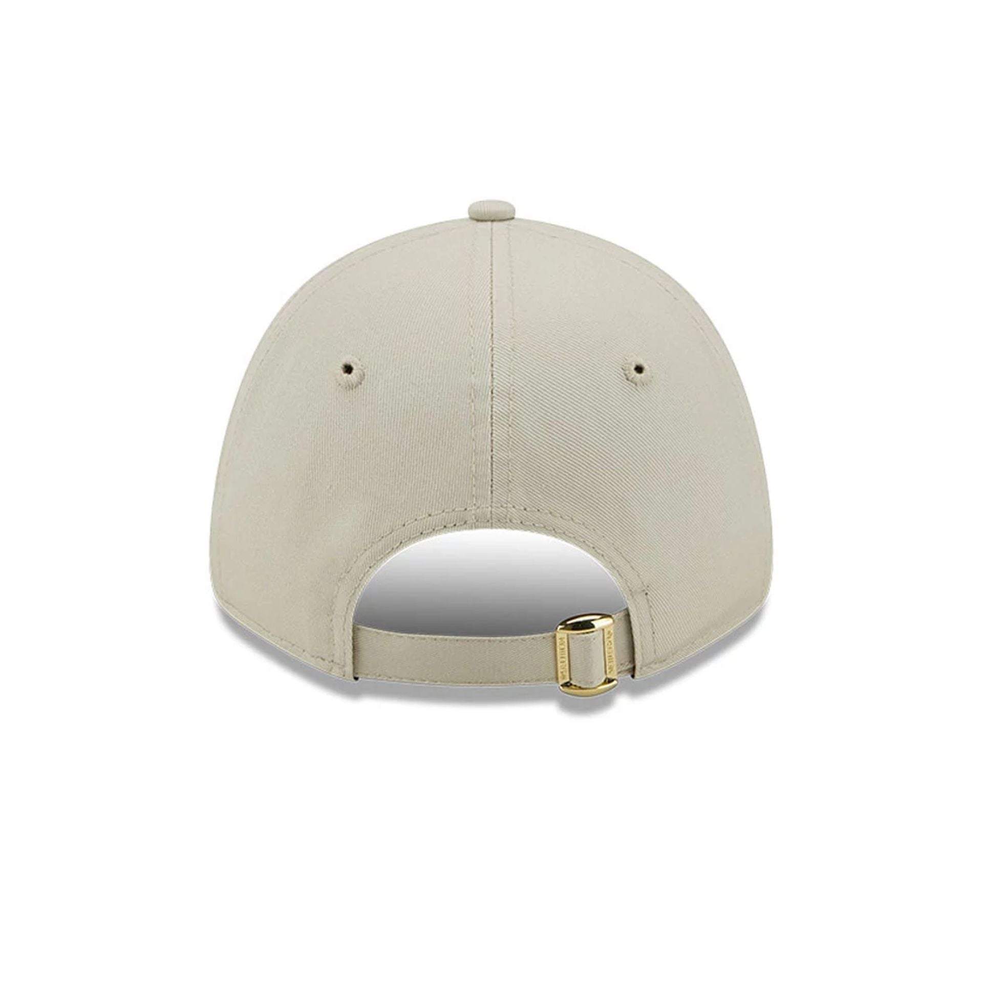 This is a New York Yankees Womens Metallic Logo Cream 9FORTY Adjustable Cap 4