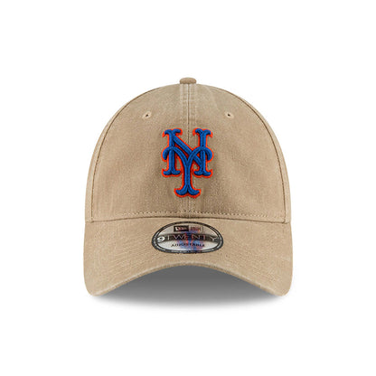New York Mets MLB Core Classic Beige New Era 9TWENTY Adjustable Cap, front view showing the blue and orange embroidered NY logo on the front panel with a curved visor and 9TWENTY size sticker.