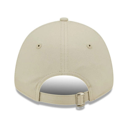 This is a New York Yankees Womens League Essential Light Beige 9FORTY Adjustable Cap 5