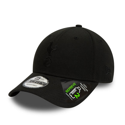 Tottenham Hotspur Repreve Black New Era 9FORTY Adjustable Cap, front view showing the black embroidered team logo on the front panel, curved visor with 9FORTY size sticker, and New Era flag logo on the left side.