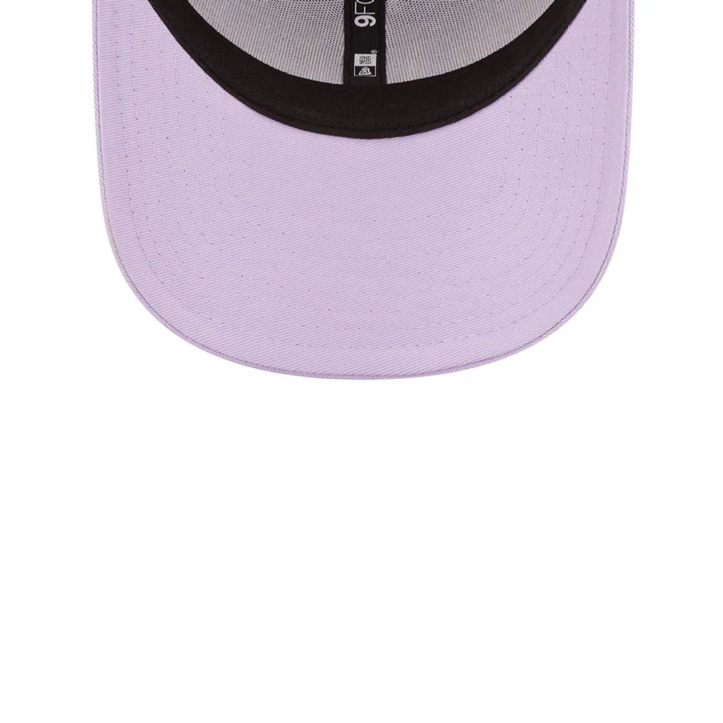 This is a New York Yankees League Essential Purple 9FORTY Adjustable Cap 5
