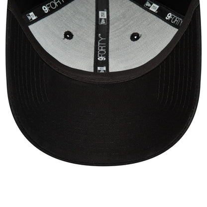 This is a New York Yankees Repreve League Essential Black 9FORTY Adjustable Cap 5