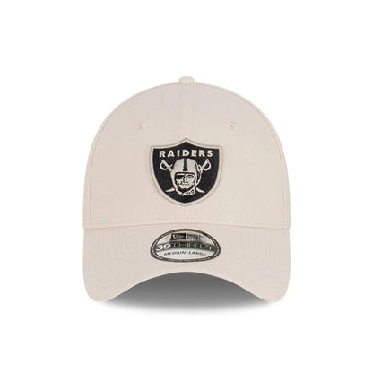 This is a Las Vegas Raiders Stone Cream 39THIRTY Stretch Fit Cap 2