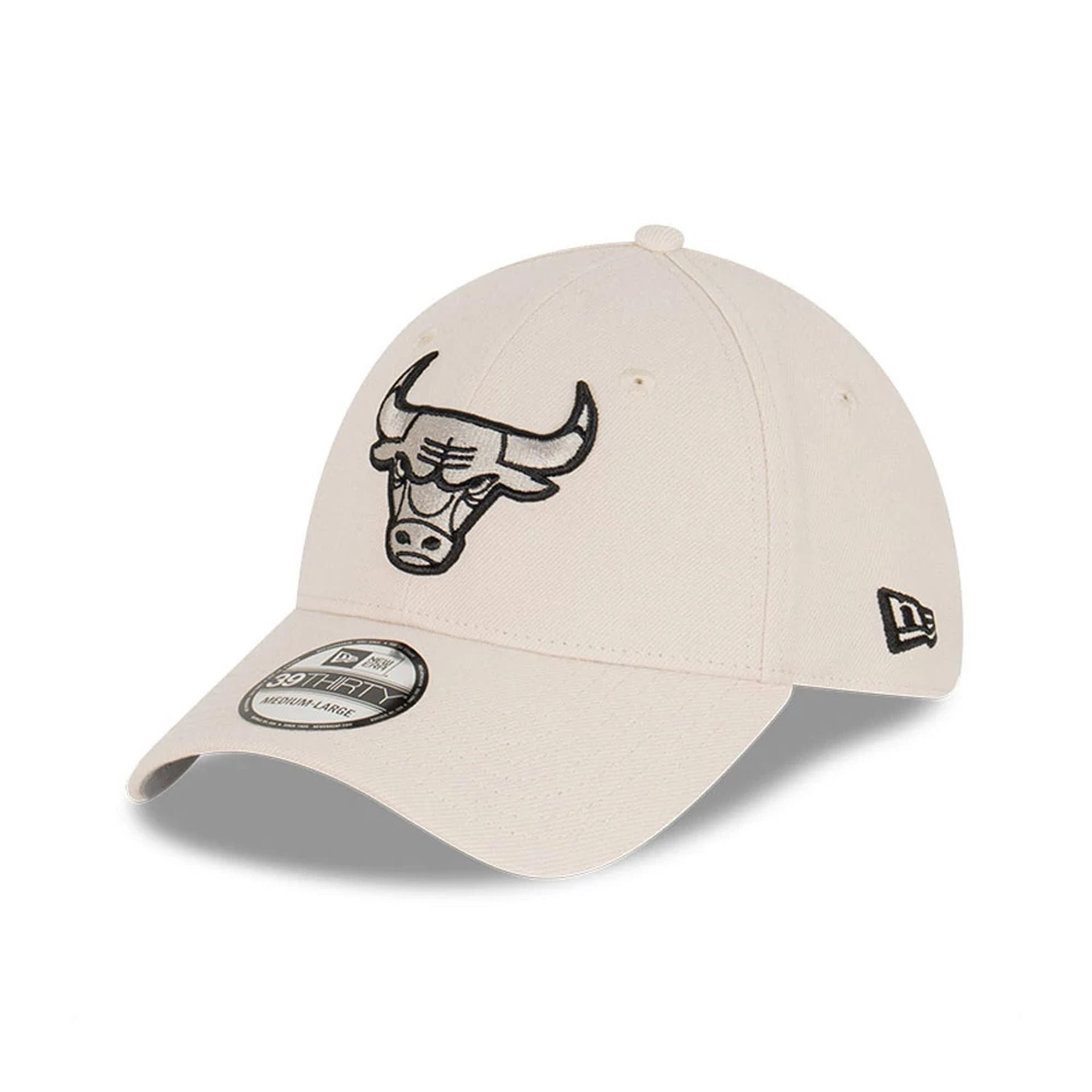 Stone Grey Chicago Bulls Cream 39THIRTY Stretch Fit Cap NEC UK