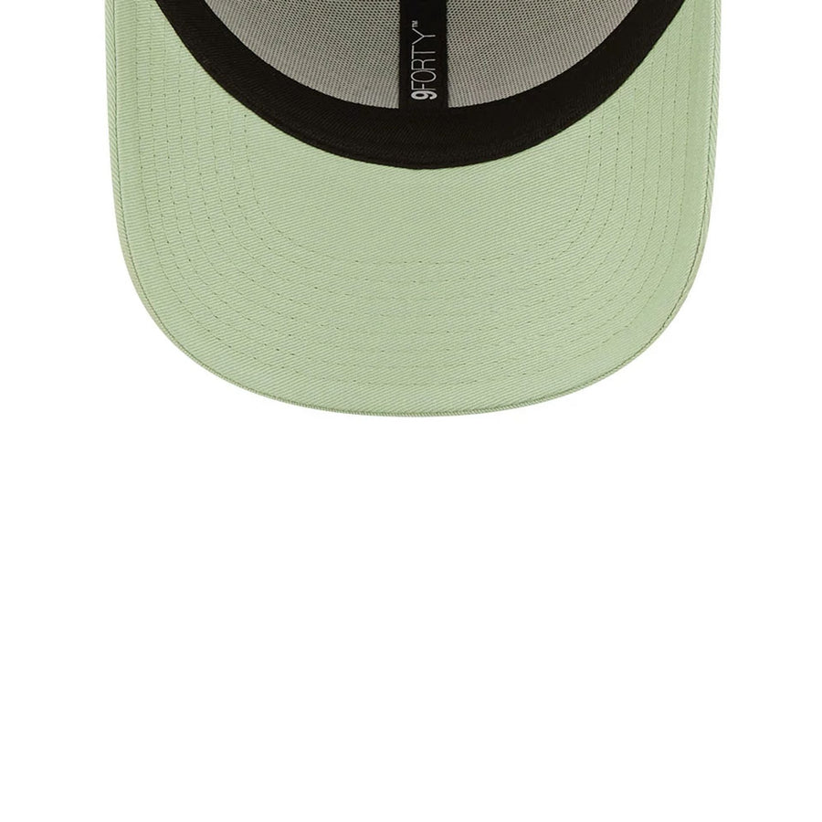 This is a Youth MLB League Essential LA Dodgers Bright Green 9FORTY Cap 5