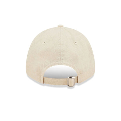 This is a New York Yankees Linen Cream 9FORTY Adjustable Cap 4