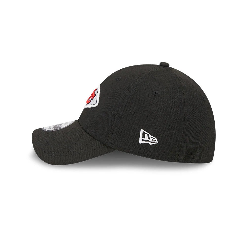 Pictured is this NFL Evergreen Kansas City Chiefs 39THIRTY Stretch Fit cap in black. 5