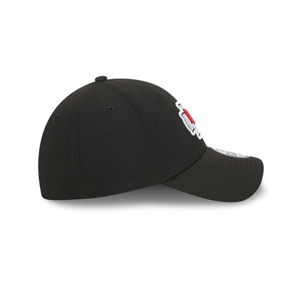 Pictured is this NFL Evergreen Kansas City Chiefs 39THIRTY Stretch Fit cap in black. 6