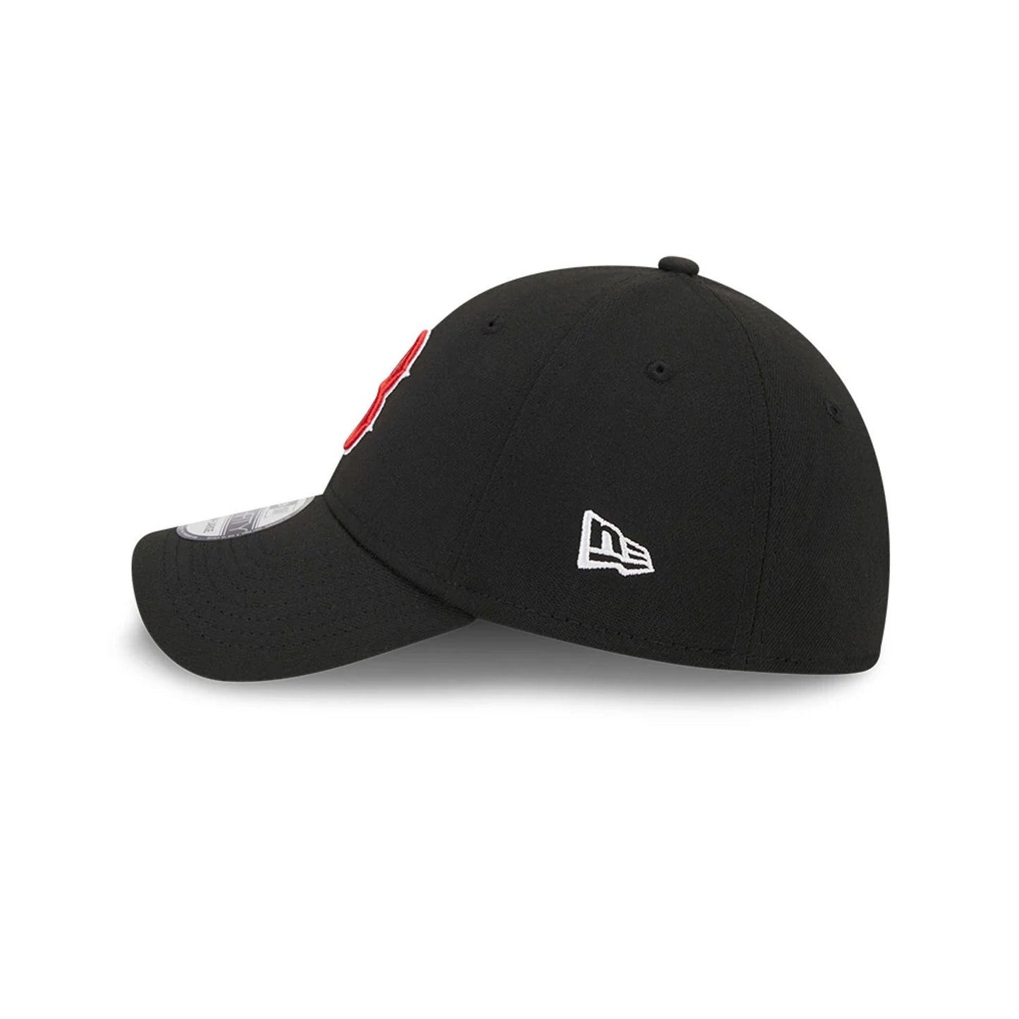 Pictured is this MLB Evergreen Boston Red Sox 39THIRTY Stretch Fit cap in black. 5