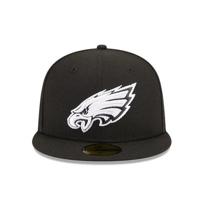 Pictured is this NFL Evergreen Philadelphia Eagles 59FIFTY Fitted cap in black. 3