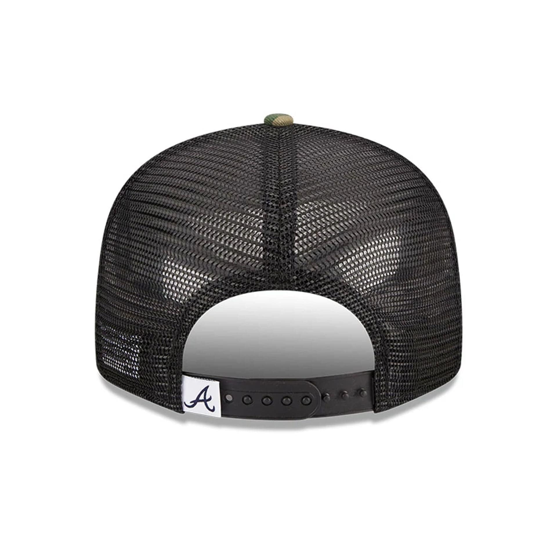 Pictured is this MLB Evergreen Atlanta Braves 9FIFTY Trucker cap in camo. 5