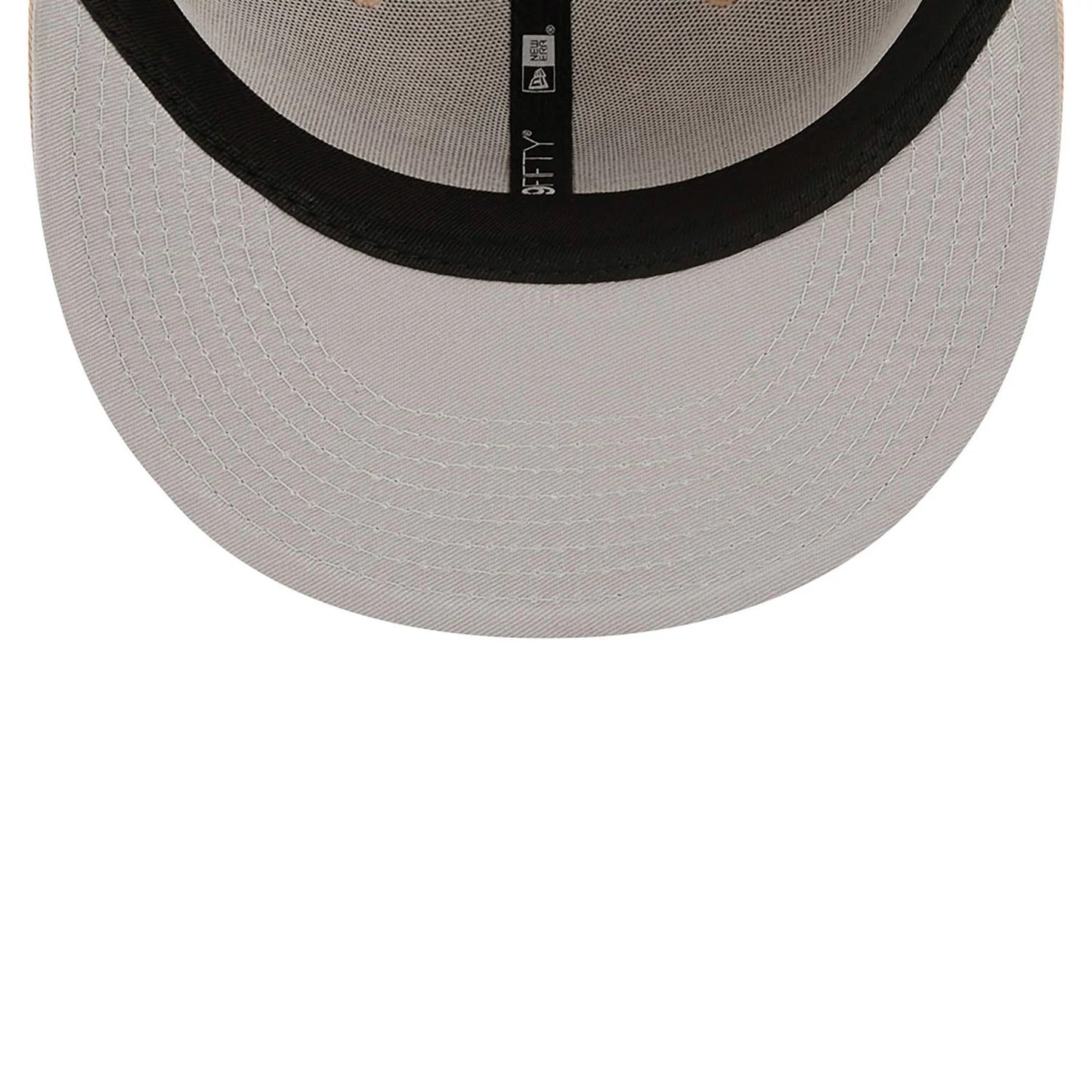 This is a New York Yankees League Essential Stone 59FIFTY Fitted Cap 2