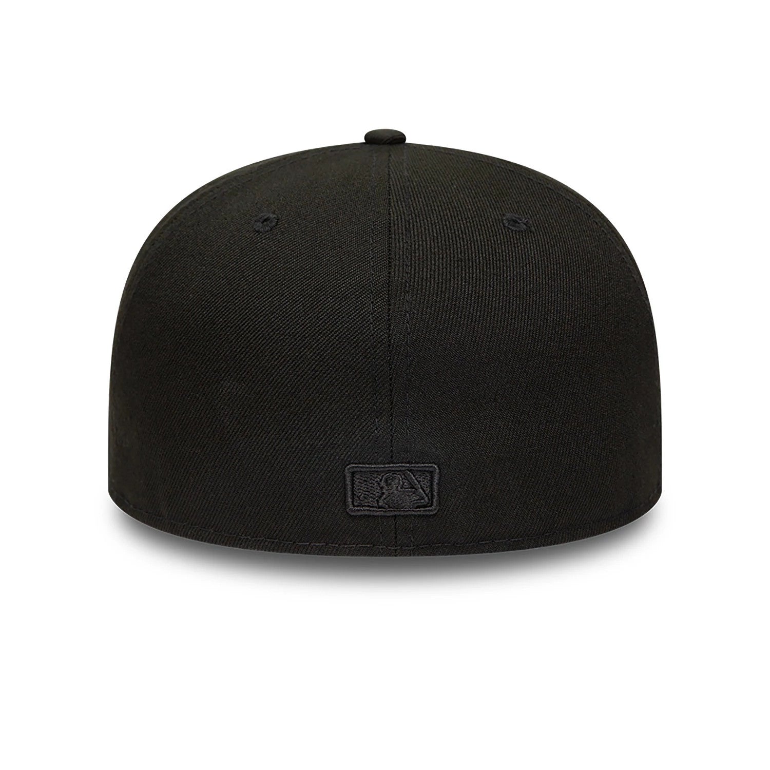 This is a Chicago White Sox MLB Black on Black 59FIFTY Fitted Cap 3