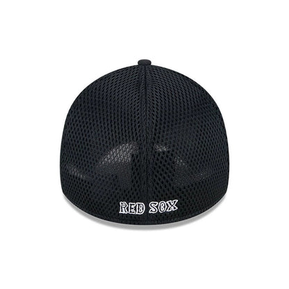 Pictured is this MLB Evergreen Neo Boston Red Sox 39THIRTY Stretch Fit cap in black. 2