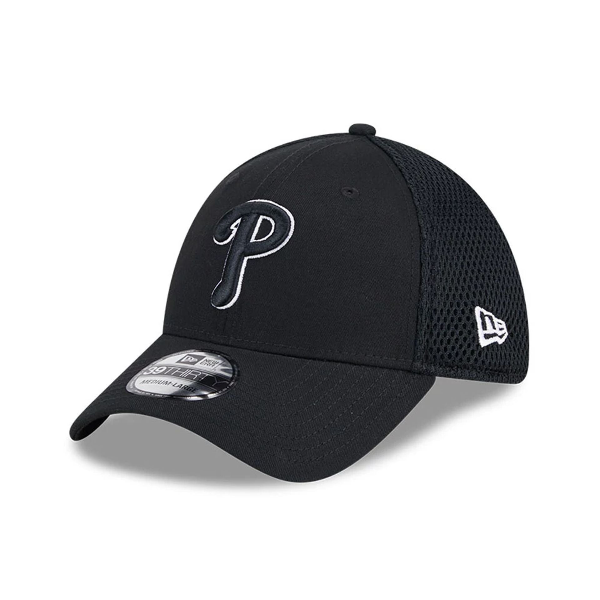 Pictured is this MLB Evergreen Neo Philadelphia Phillies 39THIRTY Stretch Fit cap in black. 1