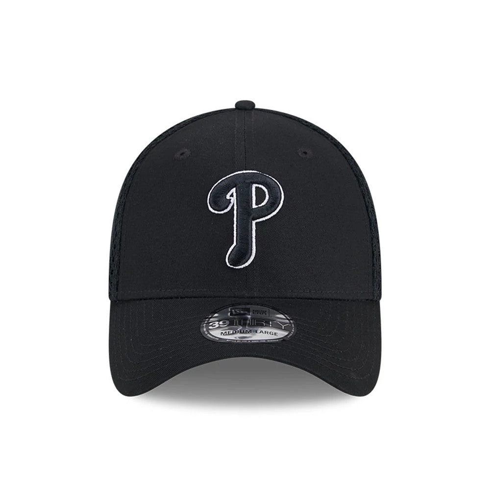 Pictured is this MLB Evergreen Neo Philadelphia Phillies 39THIRTY Stretch Fit cap in black. 3