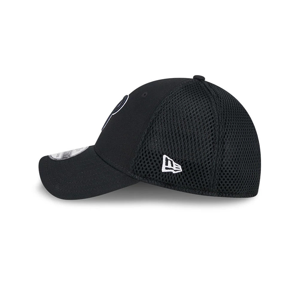 Pictured is this MLB Evergreen Neo Philadelphia Phillies 39THIRTY Stretch Fit cap in black. 5