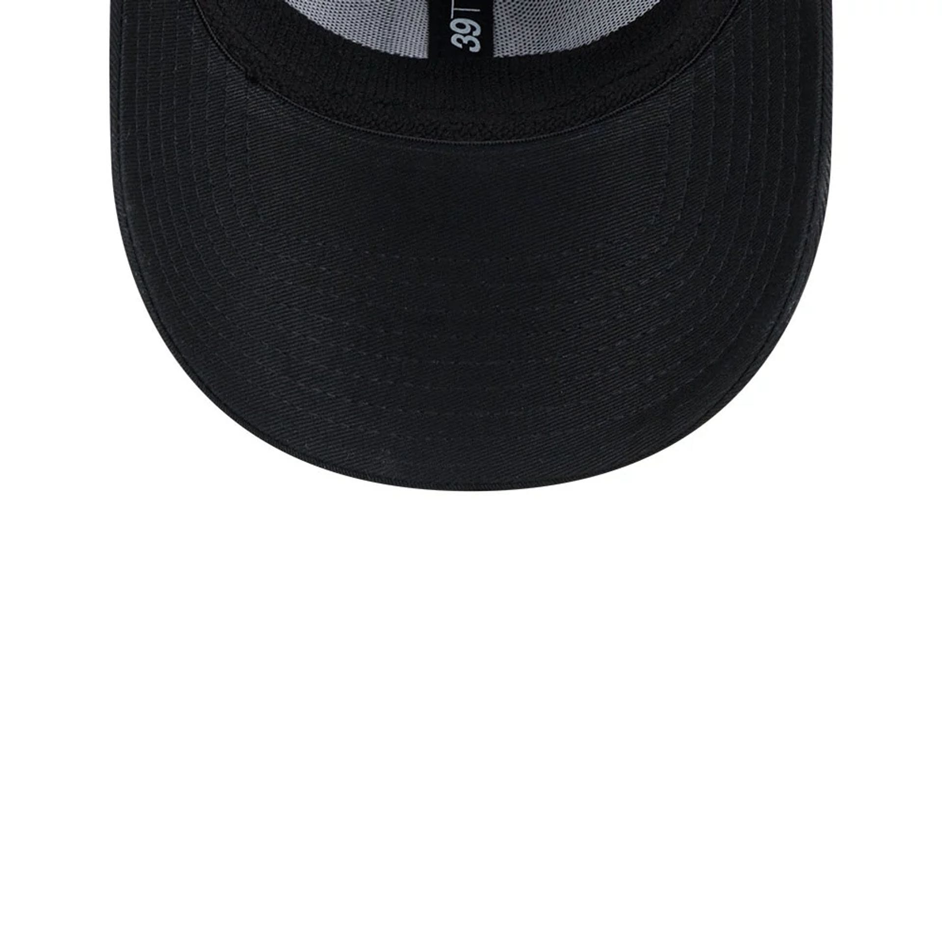Pictured is this MLB Evergreen Neo Detroit Tigers 39THIRTY Stretch Fit cap in black. 7