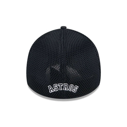 Pictured is this MLB Evergreen Neo Houston Astros 39THIRTY Stretch Fit cap in black. 2
