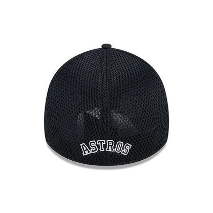 Pictured is this MLB Evergreen Neo Houston Astros 39THIRTY Stretch Fit cap in black. 2