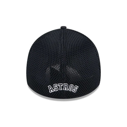 Pictured is this MLB Evergreen Neo Houston Astros 39THIRTY Stretch Fit cap in black. 2