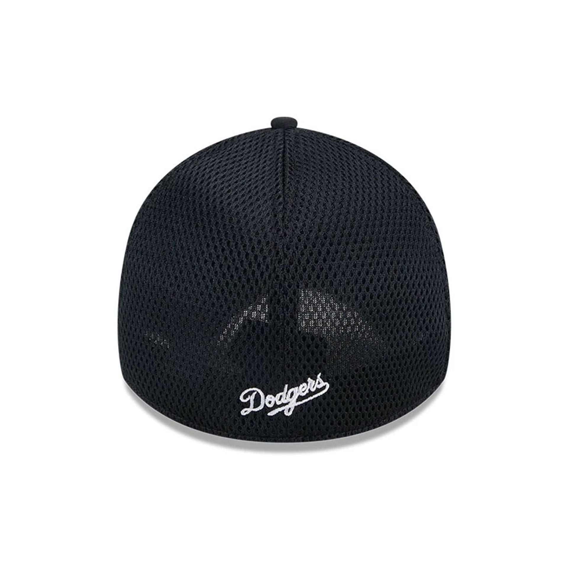 Pictured is this MLB Evergreen Neo LA Dodgers 39THIRTY Stretch Fit cap in black. 2