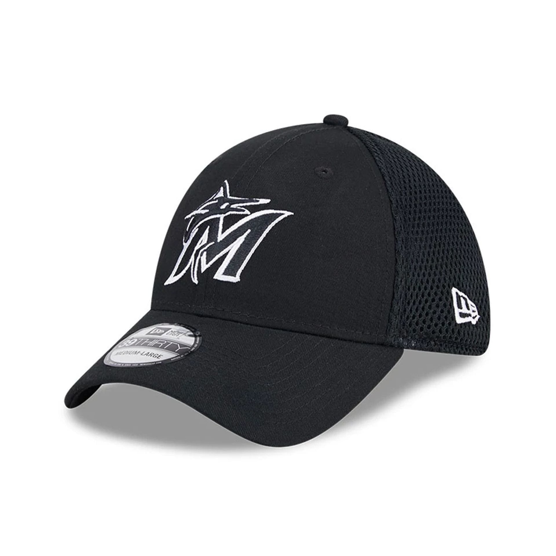 Pictured is this MLB Evergreen Neo Miami Marlins 39THIRTY Stretch Fit cap in black. 1