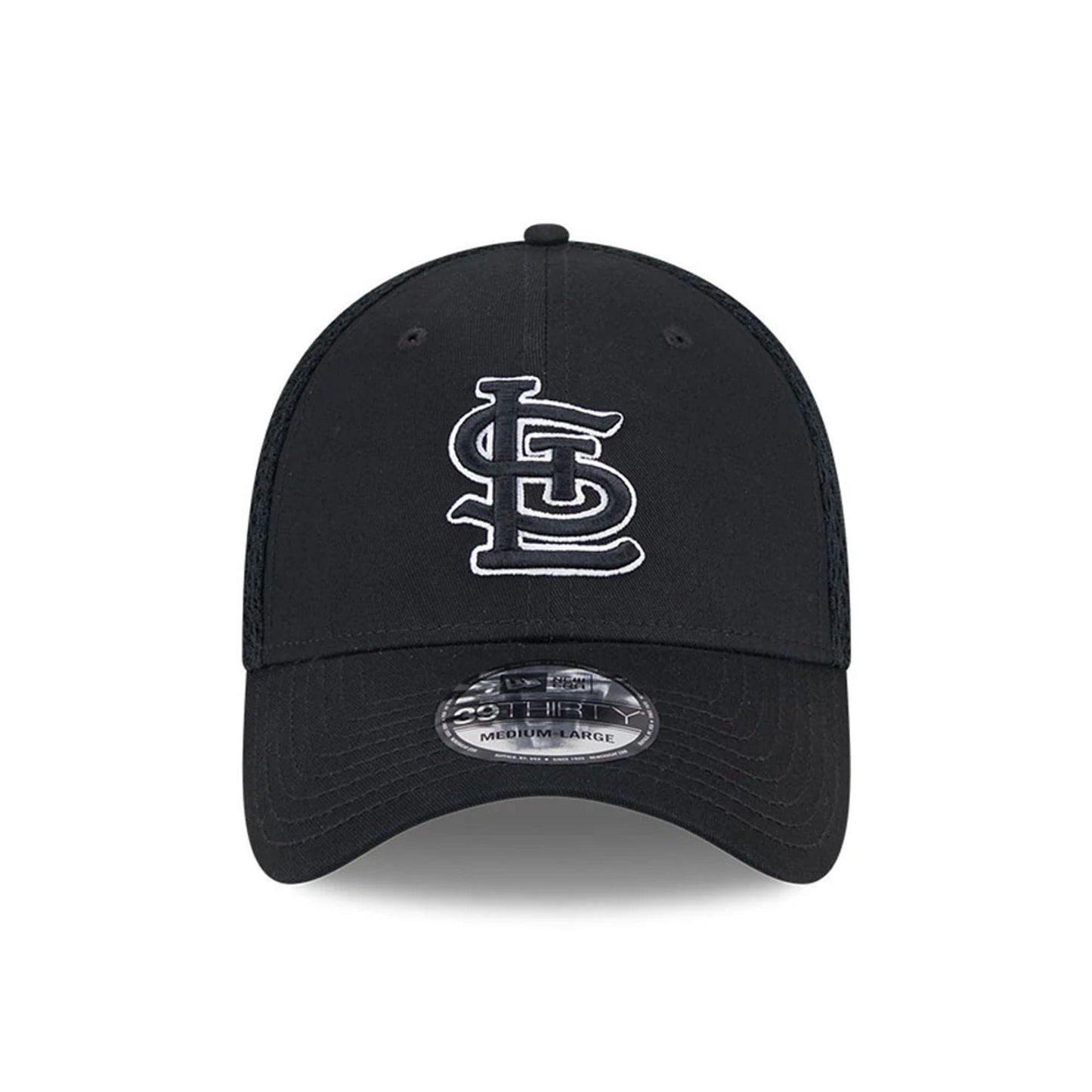 Pictured is this MLB Evergreen Neo St. Louis Cardinals 39THIRTY Stretch Fit cap in black. 3
