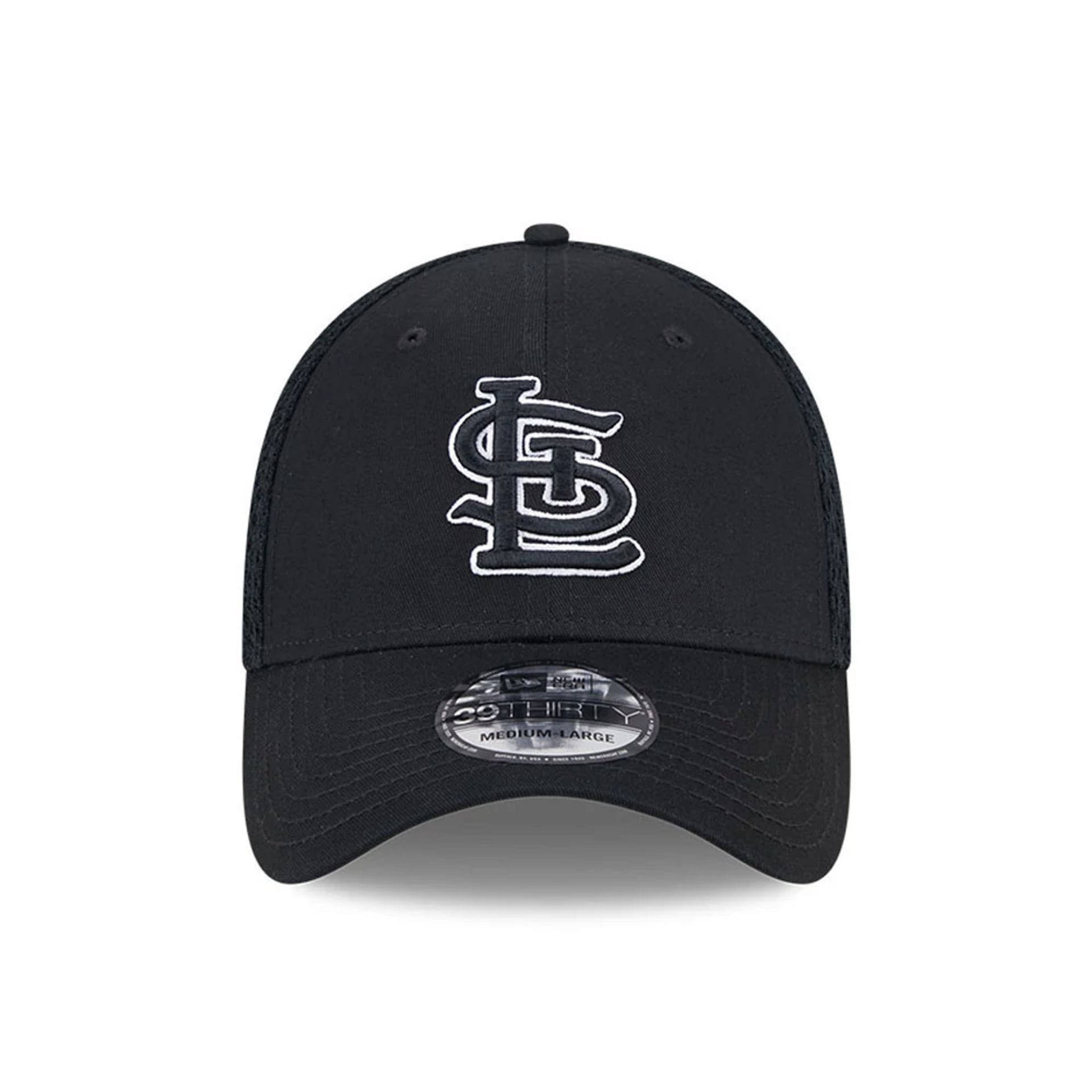 Pictured is this MLB Evergreen Neo St. Louis Cardinals 39THIRTY Stretch Fit cap in black. 3