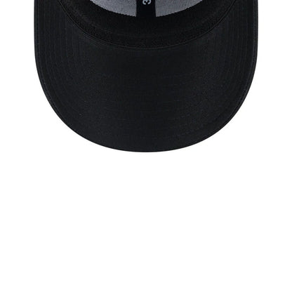 Pictured is this MLB Evergreen Neo St. Louis Cardinals 39THIRTY Stretch Fit cap in black. 7