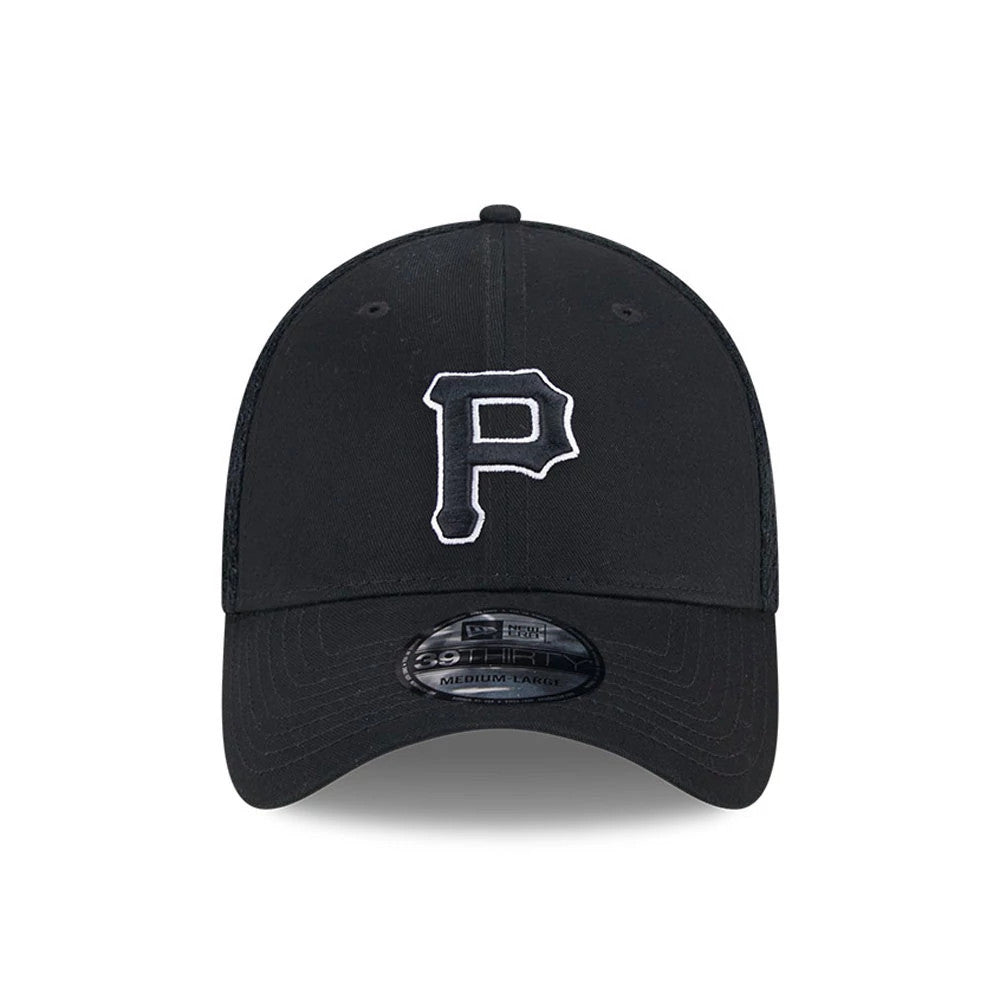 Pictured is this MLB Evergreen Neo Pittsburgh Pirates 39THIRTY Stretch Fit cap in black. 3
