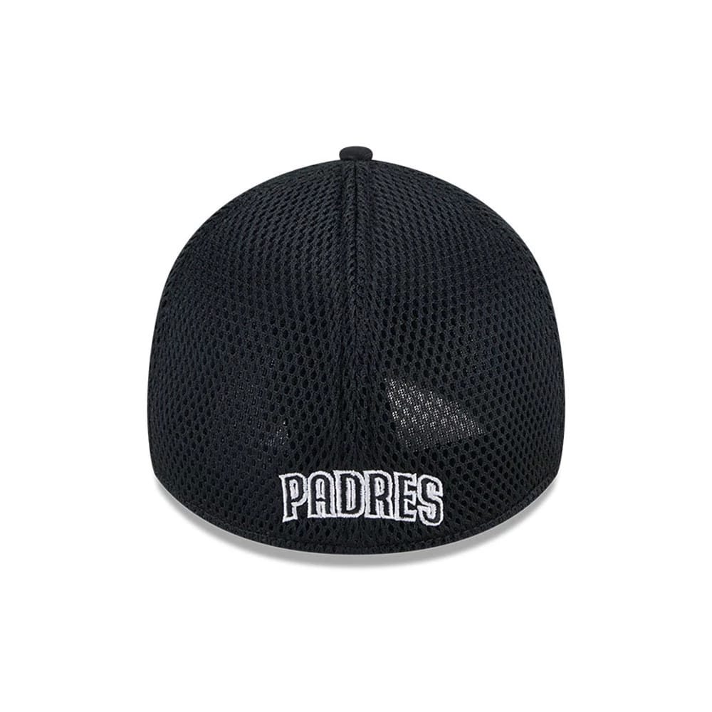 Pictured is this MLB Evergreen Neo San Diego Padres 39THIRTY Stretch Fit cap in black. 2