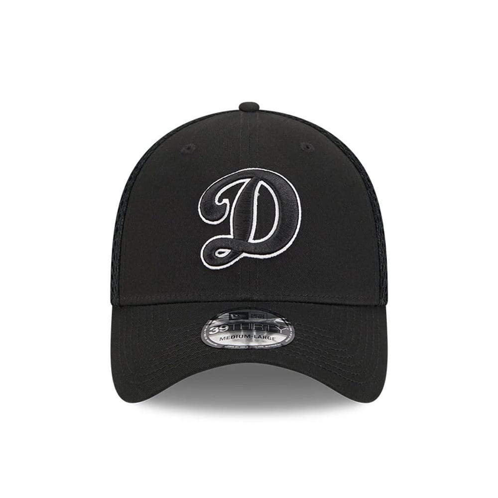 Pictured is this MLB Evergreen Cooperstown LA Dodgers 39THIRTY Stretch Fit cap in black. 3
