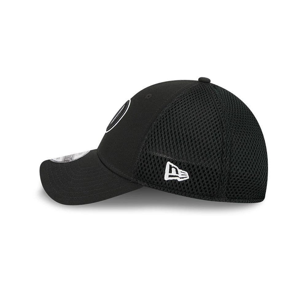 Pictured is this MLB Evergreen Cooperstown LA Dodgers 39THIRTY Stretch Fit cap in black. 5
