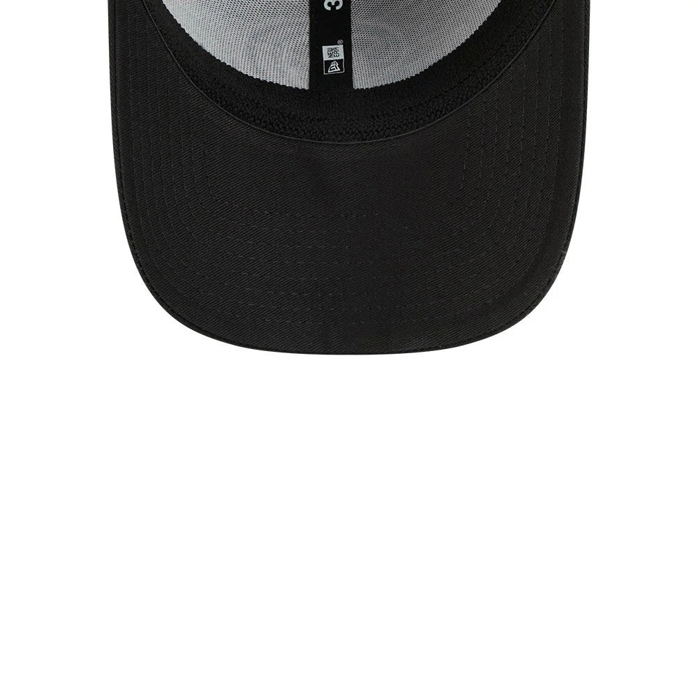 Pictured is this MLB Evergreen Cooperstown LA Dodgers 39THIRTY Stretch Fit cap in black. 7