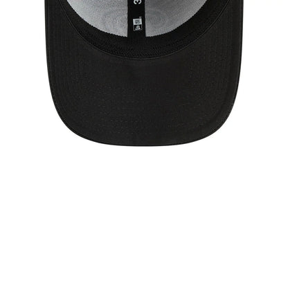 Pictured is this MLB Evergreen Cooperstown LA Dodgers 39THIRTY Stretch Fit cap in black. 7