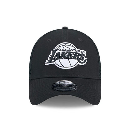 Pictured is this NBA Evergreen Neo LA Lakers 39THIRTY Stretch Fit cap in black. 3