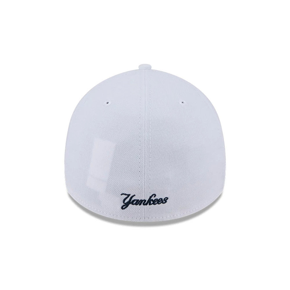 Pictured is this MLB Evergreen New York Yankees 39THIRTY Stretch Fit cap in white. 4